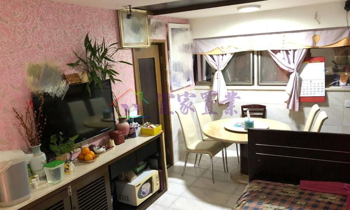b00ce5a9a6b3066d37c273f86edf3574.jpg