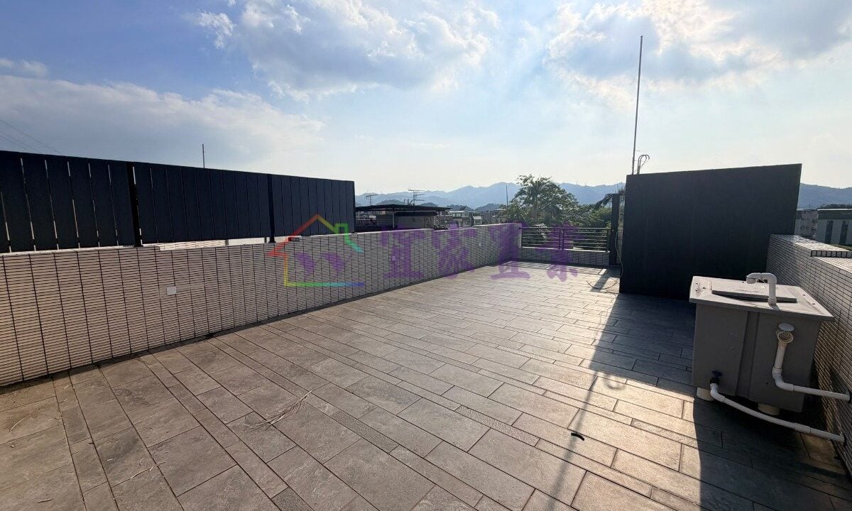 b130190a0ff27e4c85737d2984372041.jpeg
