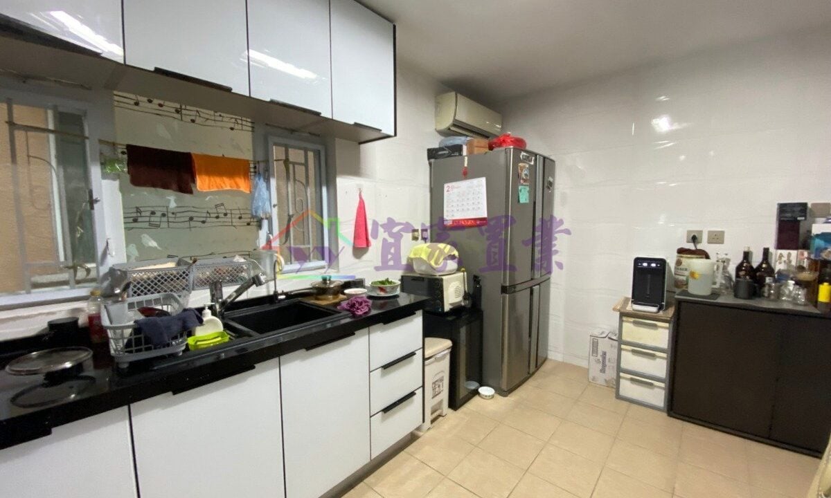 b135aef661d7aa06ded19752e8c7a617.jpg
