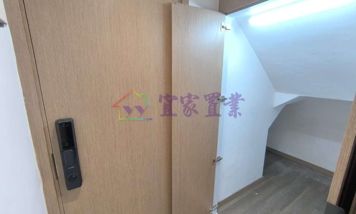 b5d748ecf50a488be1d5ec44044e1c27.jpg