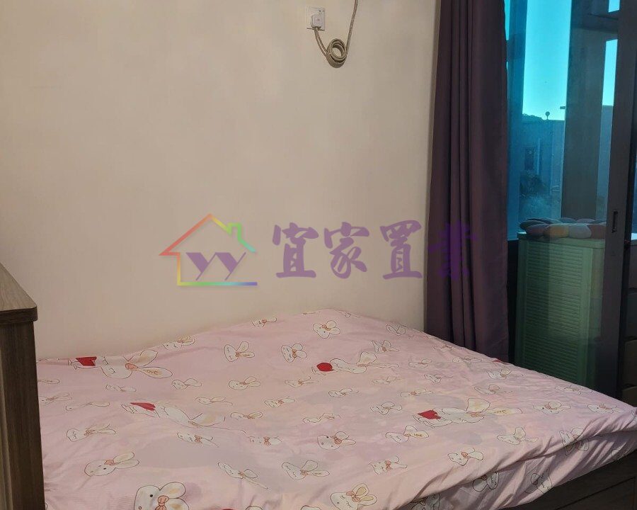 b8b82011d1c90a828a3067a4d3afd604.jpg