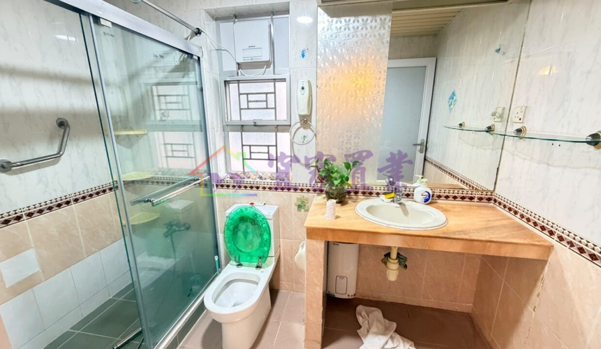 bd273e3cf1dc27157e8d5edaee50dfe8.jpg
