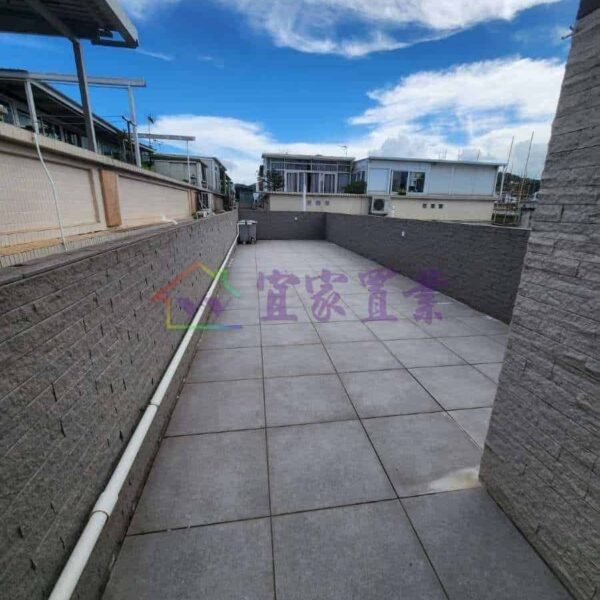 元朗 廈村市●全新三樓連天台
