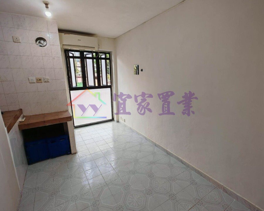 c0f8d7cc5899a6cbe11d8cc25ffb518b.jpeg