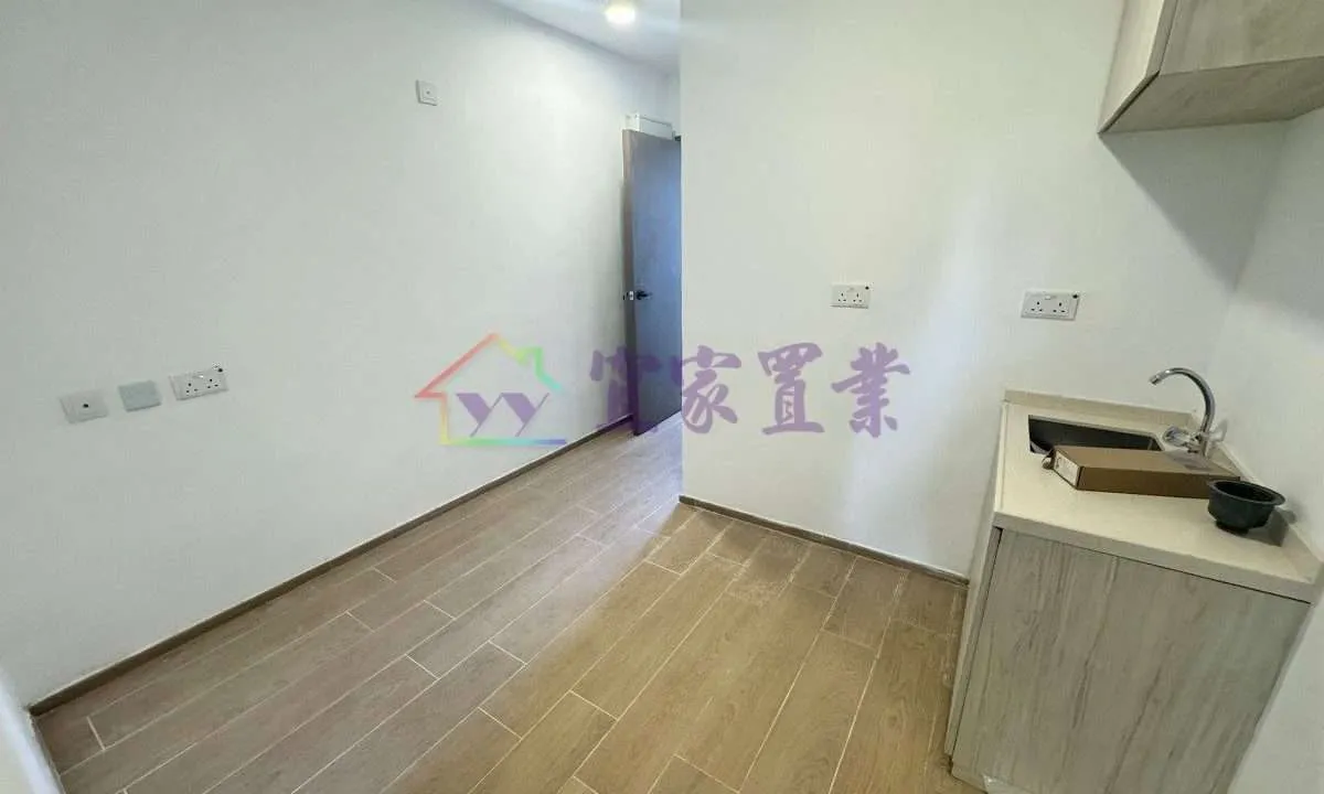 c1ad29378e49d3736970b26dee883c3b.jpg
