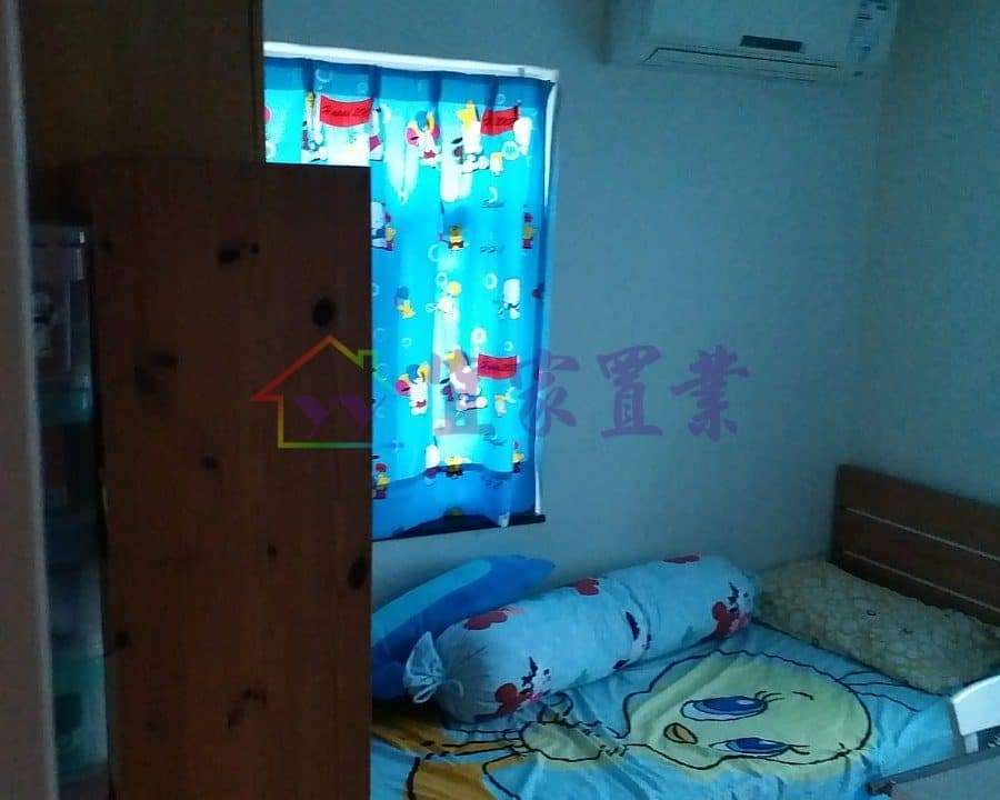 c5d48bbef6fac54b87dff0bb0f05b724.jpg
