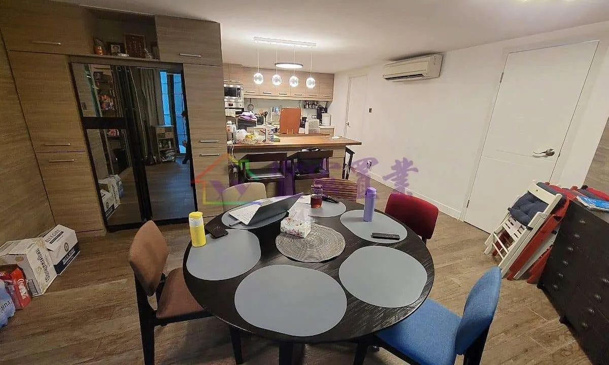 cbcec19a3d6e023a4f0a8cf98e7e8825.jpg