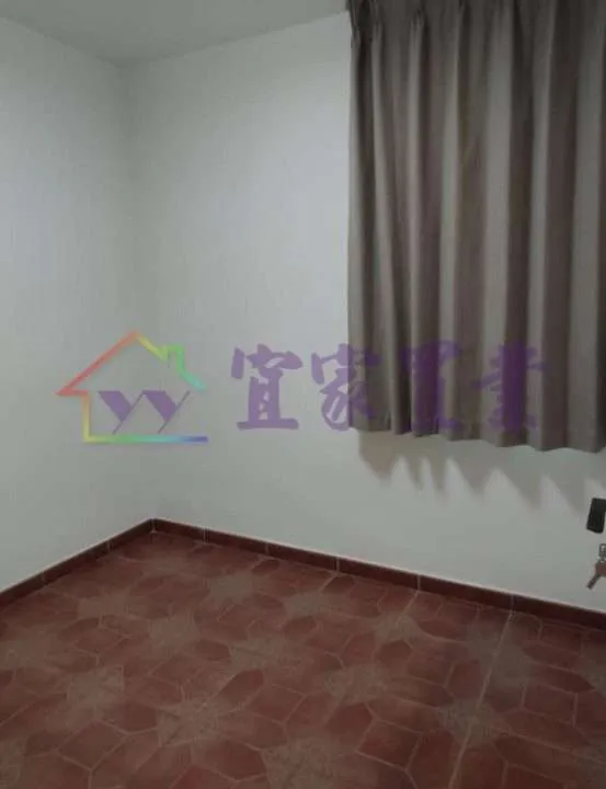 ceedccb3d0b144268b80627ff15573e4.jpeg