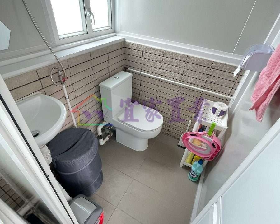 d9d4092fe3bd9fe0c7d654c94a7e52e0.jpg