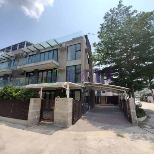元朗 漾日峰●路邊屋苑三樓連天台
