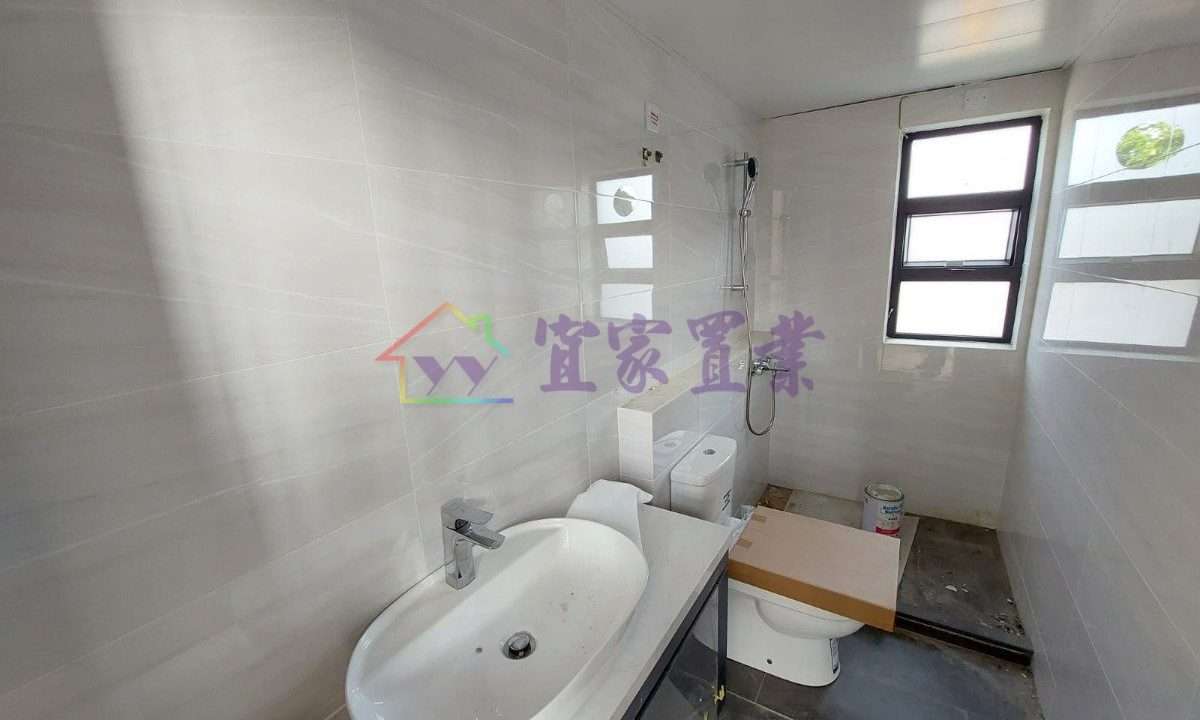 e92bbf9c6ad8d6205050168b7e71ef50.jpeg