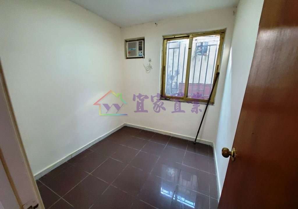 e9aaba9ab2612ee176c60294e0d2447f.jpg