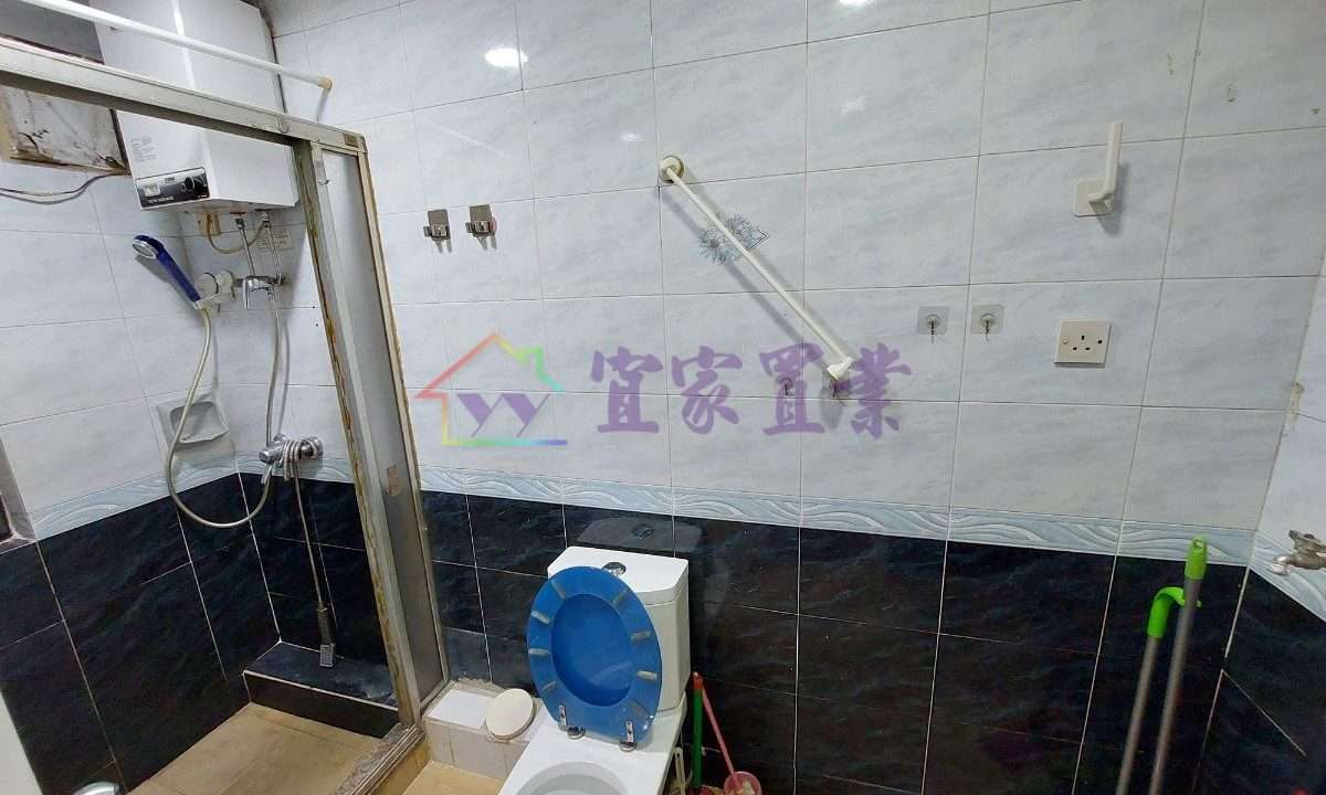 f01e8f57cf6e173d4e9d079ffc651bd9.jpeg