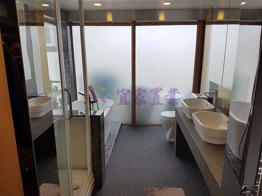 f2d56457c6dfb190ebff46fd9820174d.jpg