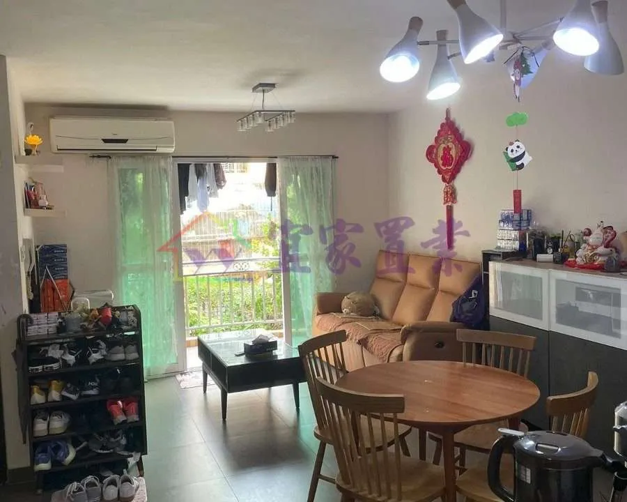 📌 屯門屋苑圍牆大閘 📌 700呎中層 📌 3房2廳 📌 近兆康西鐵及青山公路輕鐵或小巴 巴士